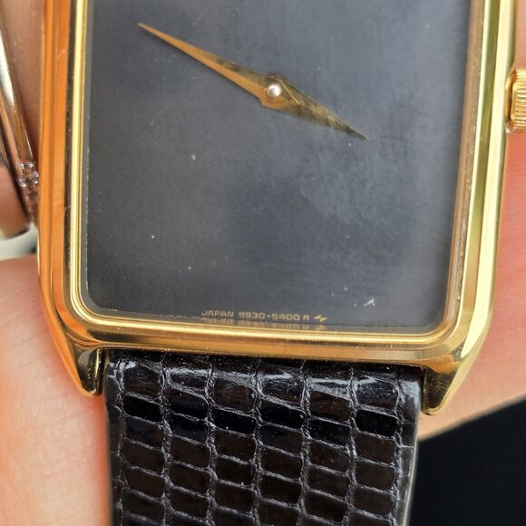 Seiko Mens Watch 18mm Black Gold Tone Diamonds Leather 5930-5409 Needs Battery